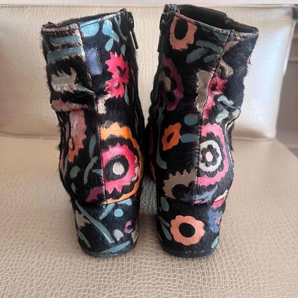 AGL pony hair Floral Patterned embroidered Ankle Boots EU 38 - Picture 7 of 9
